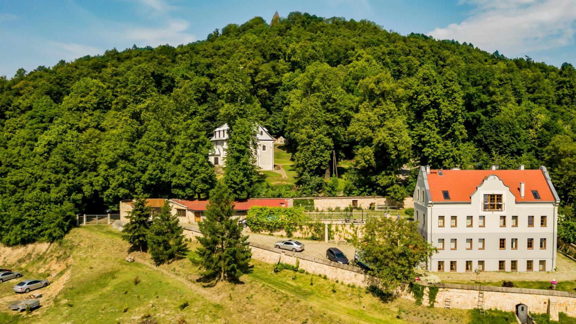 Ferienwohnung Monte Cuma Uroczysko Pod Zamkiem Grodziec Zagrodno Exterior foto